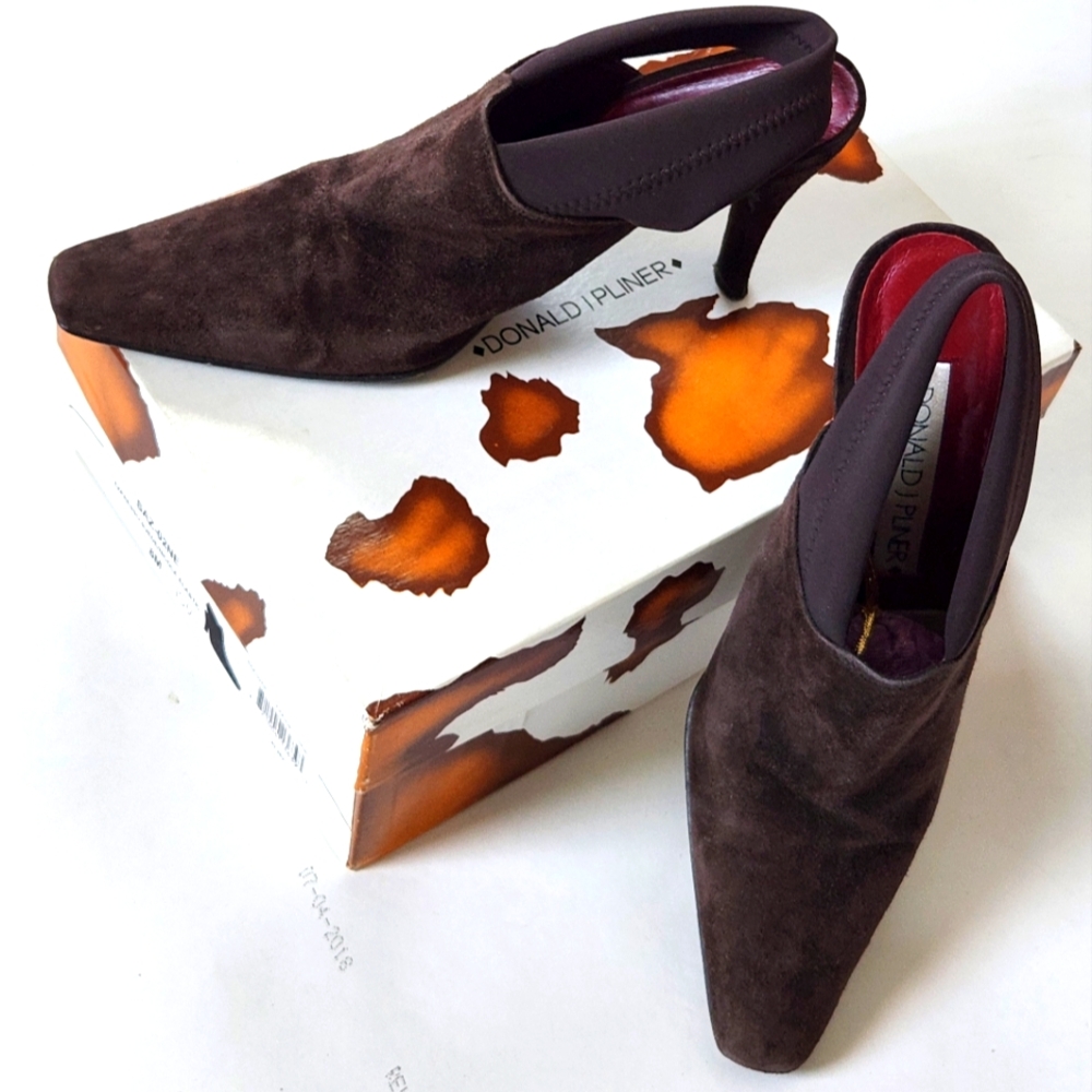 Size 8 Donald J Pliner sling back heels, brown suede in original box